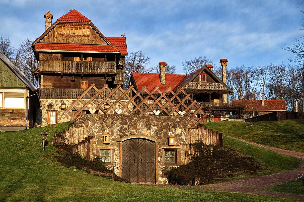 Imanje Tomasic Villa Podvornica Eksteriør billede