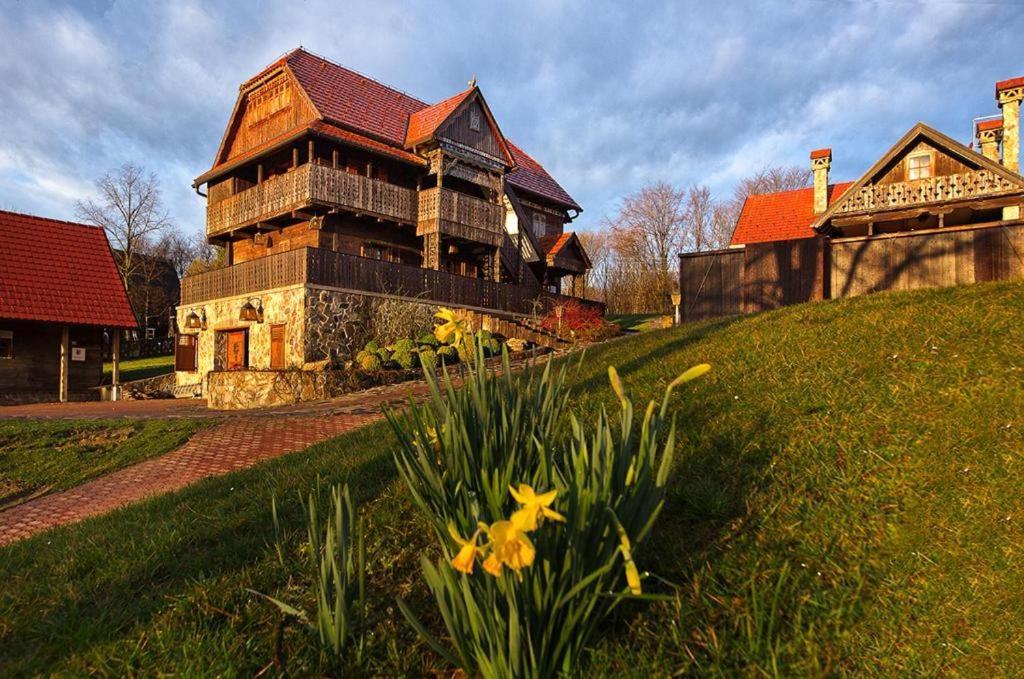 Imanje Tomasic Villa Podvornica Eksteriør billede